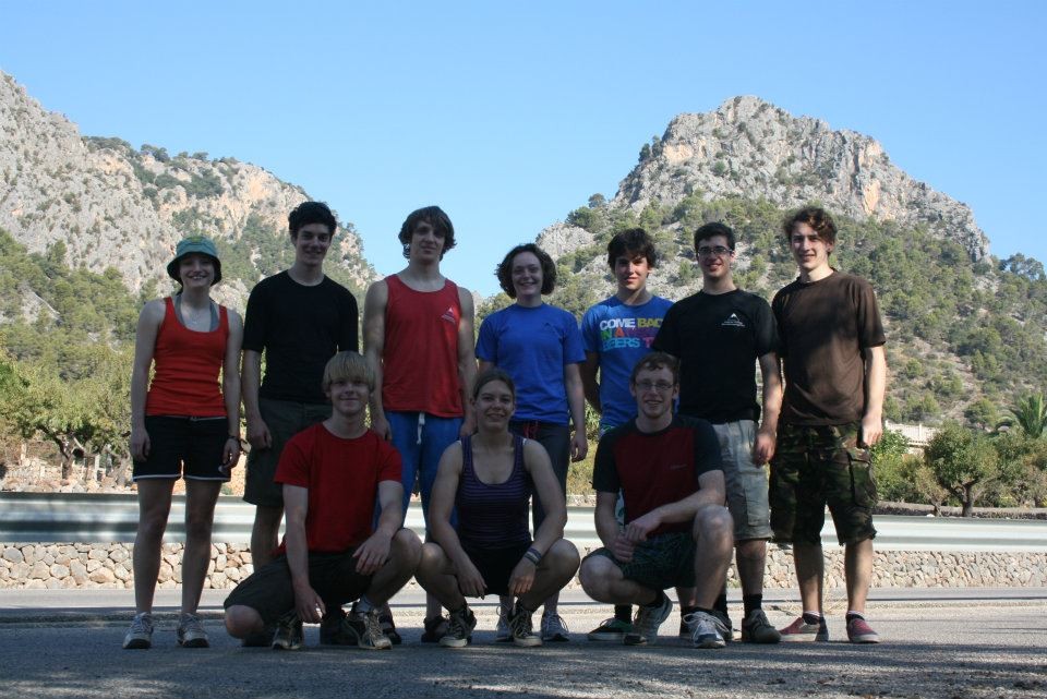 Top Row: Ruth, Jon, Ali, Lisa, Ollie, Elliot, Murray. Bottom Row: Tristan, Abi, Fails