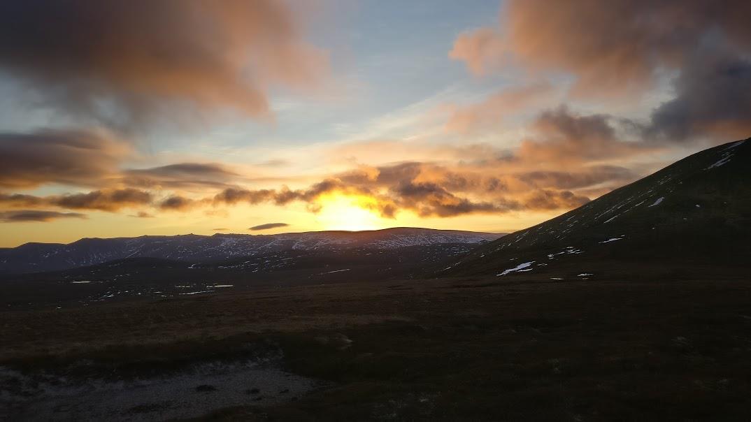 Sunrise on the approach to Bynack More.